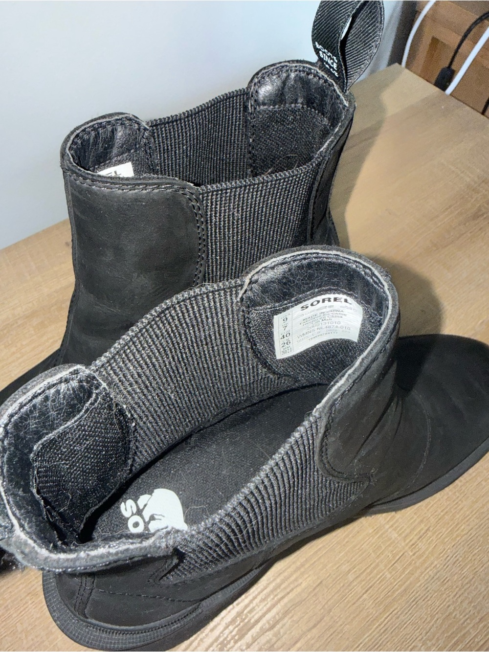 Sorel Women's Hi Line Chelsea Boot in Black - Picture 8 of 11